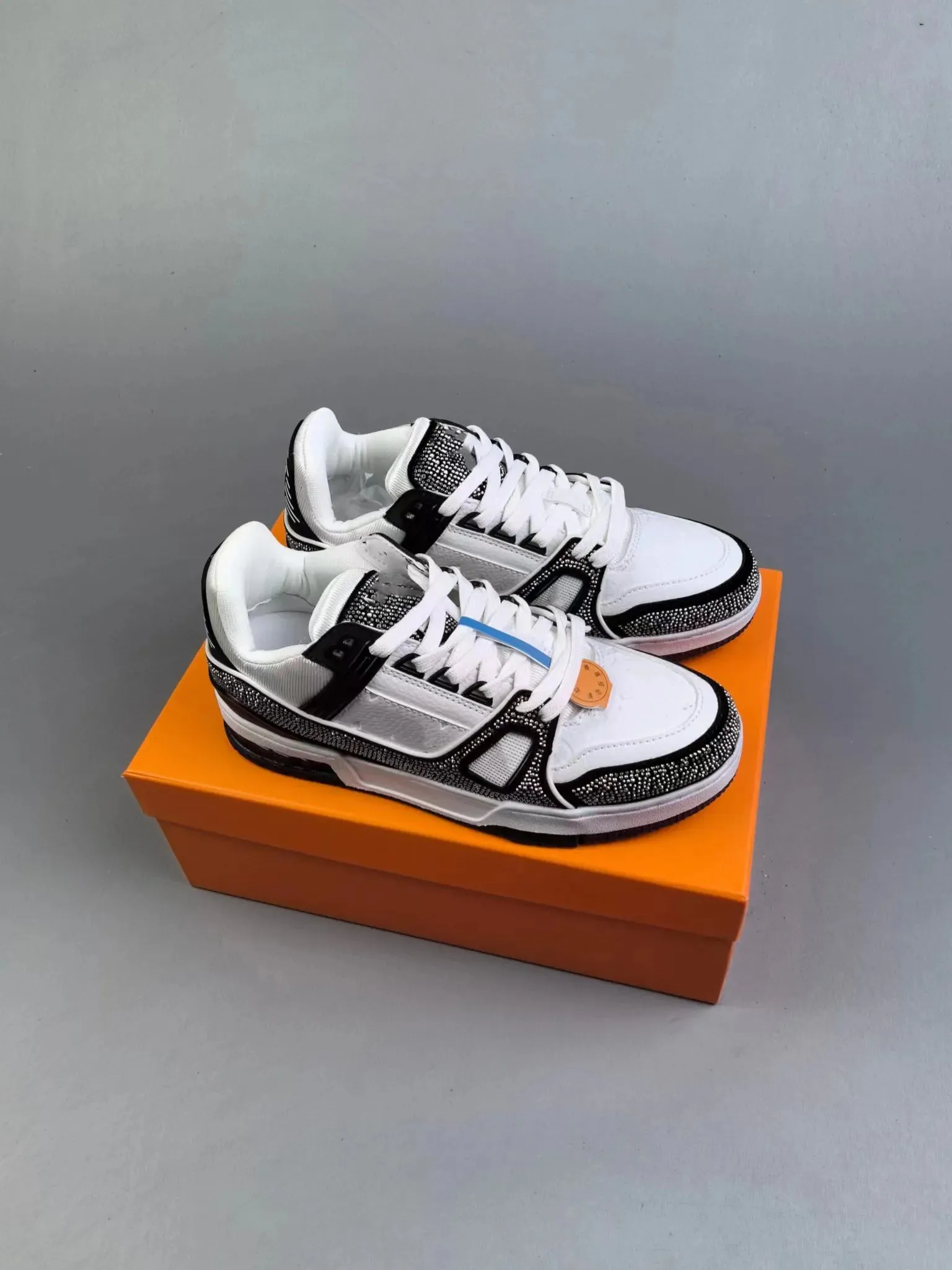 Designer Skate Sneaker Casual Shoes Virgil Casual Shoes Calfskin Leather Abloh Black White Green Red Blue Leather Overlays women men shoe size 36-45