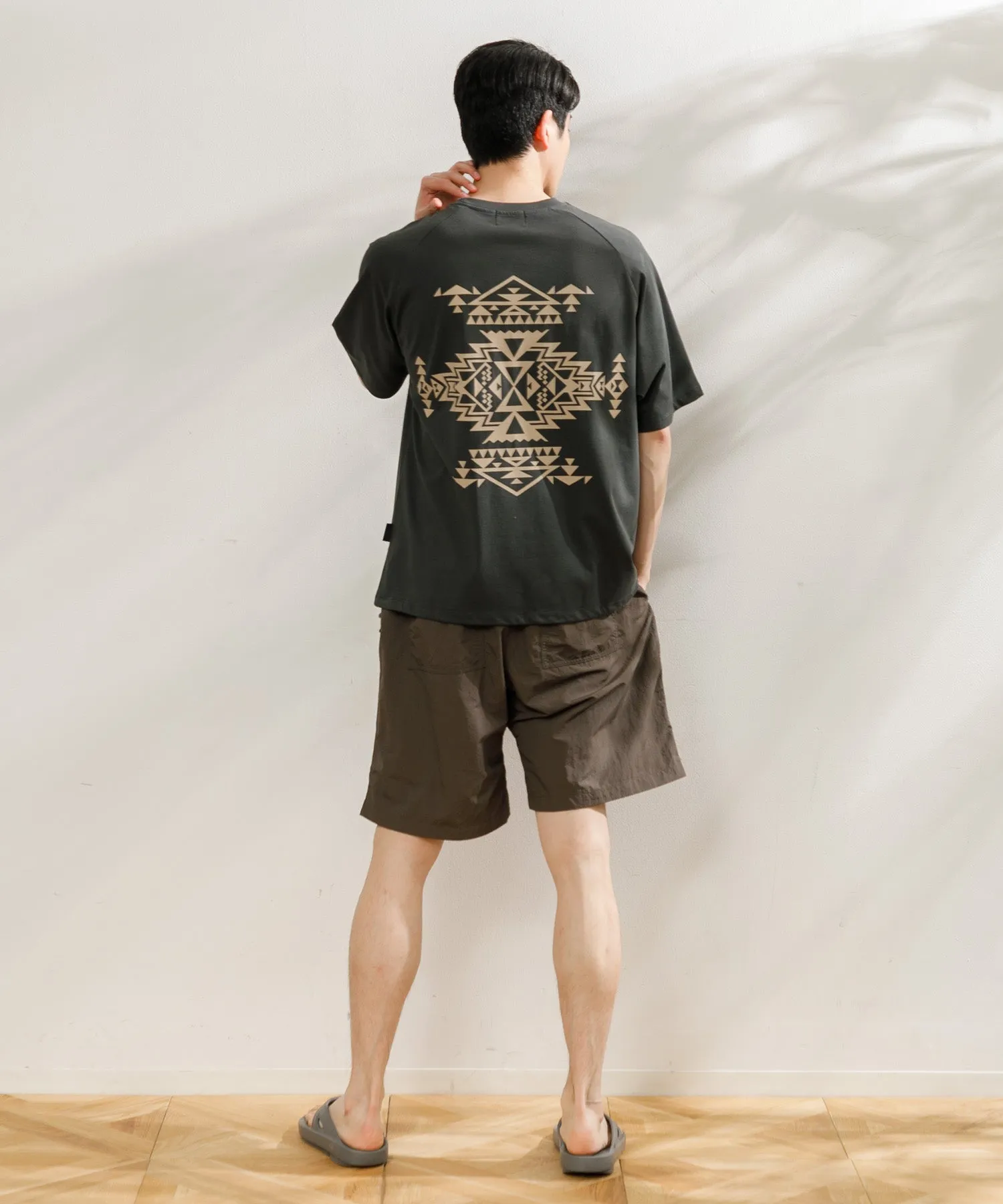 【MEN , WOMEN】GRAMICCI NYLON LOOSE SHORT