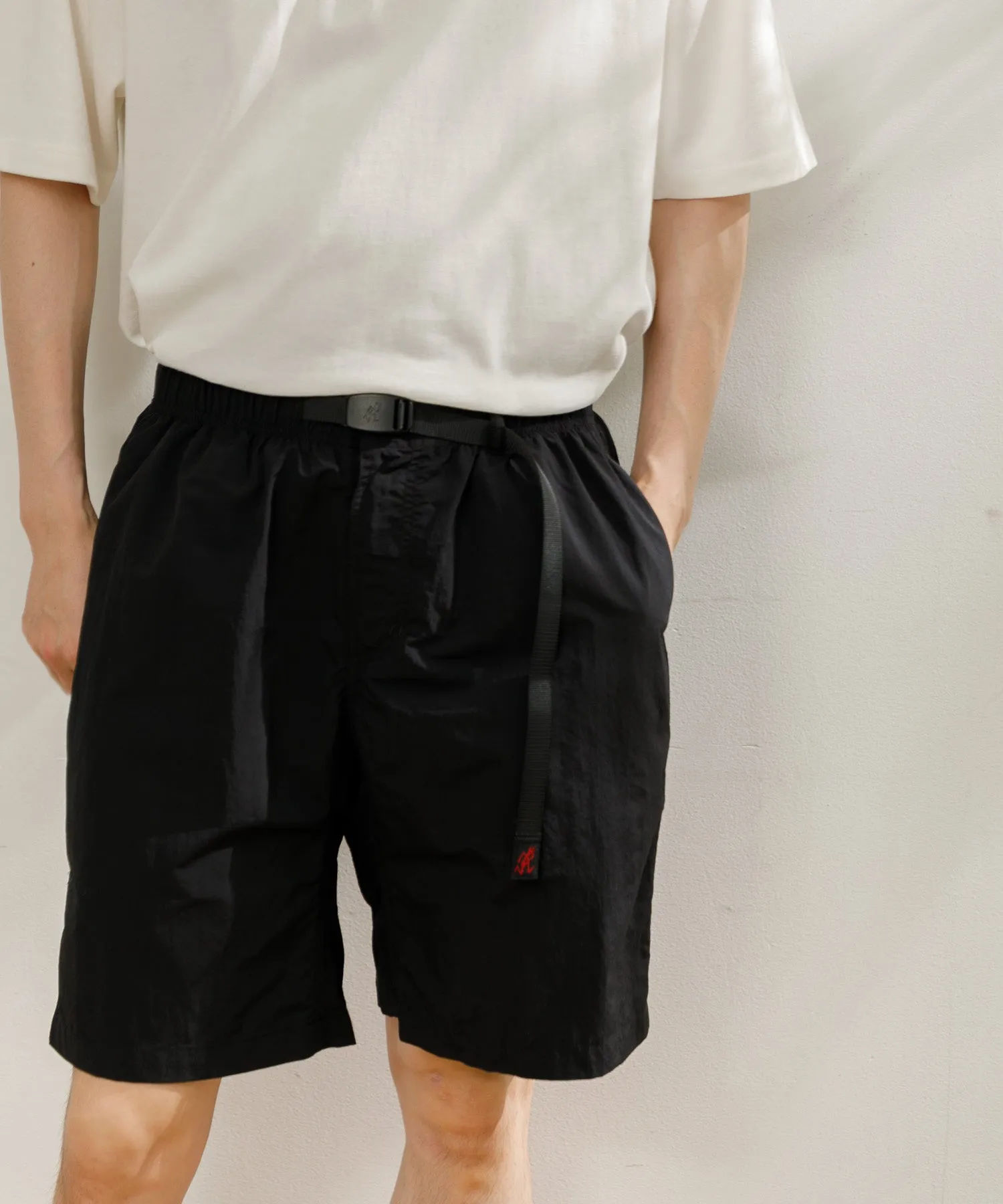 【MEN , WOMEN】GRAMICCI NYLON LOOSE SHORT