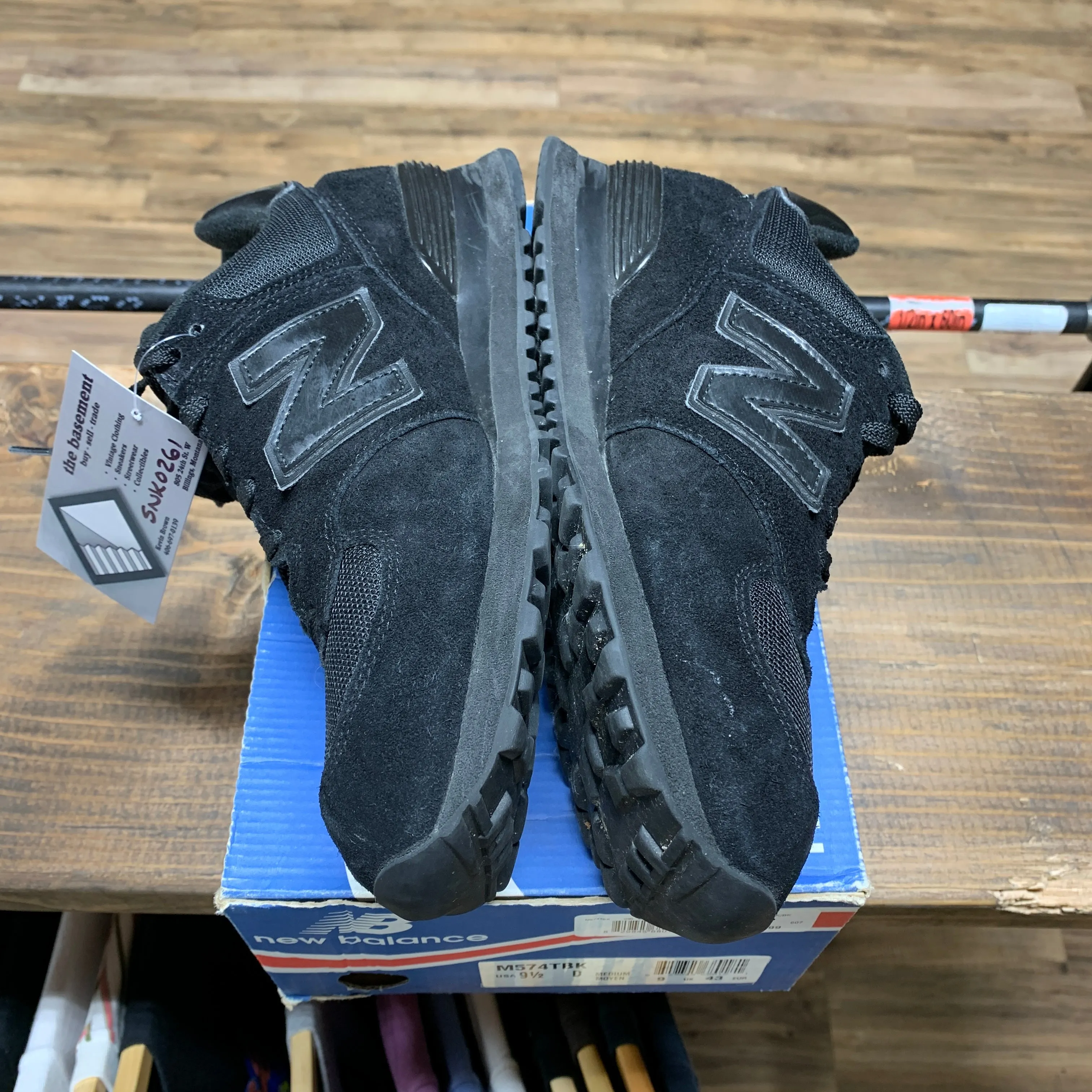 New Balance 574 'Black' Size 9.5